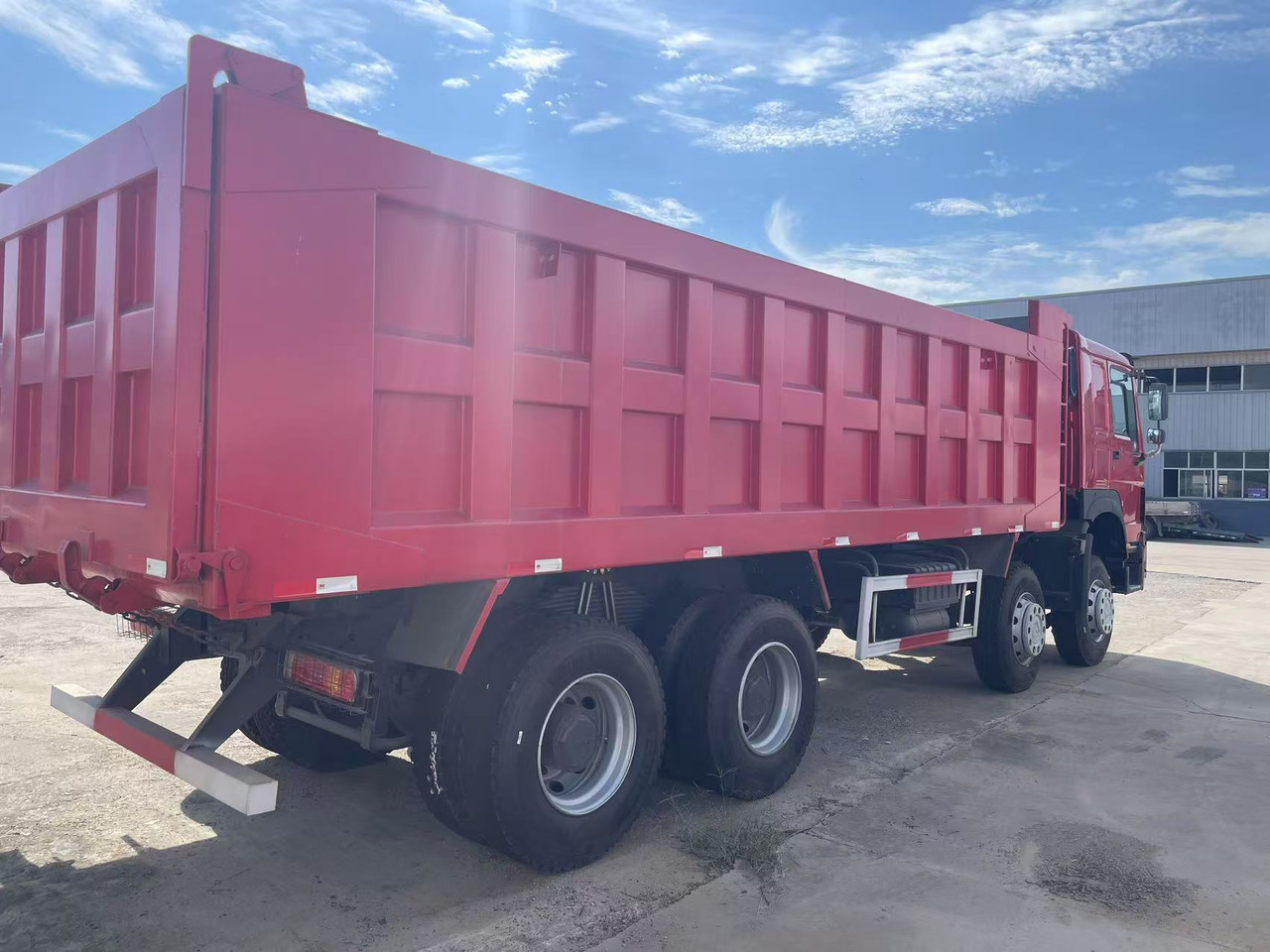 Sinotruk HOWO 371 8*4 Dump truck - Самоскид вантажівка: фото 2 Sinotruk HOWO 371 8*4 Dump truck - Самоскид вантажівка: фото 2