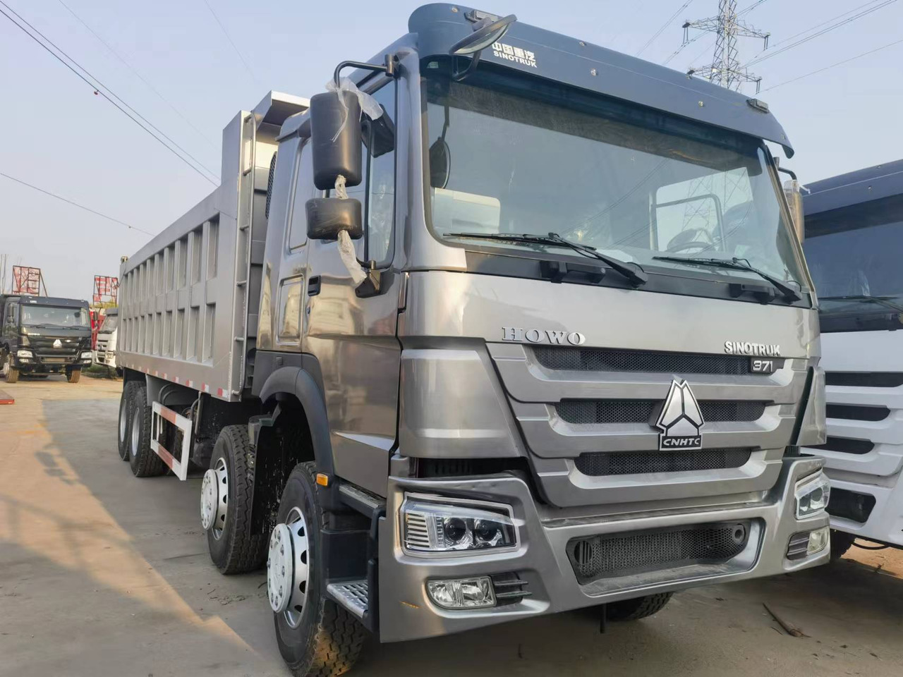 Sinotruk HOWO 371 8*4 Dump truck - Самоскид вантажівка: фото 5 Sinotruk HOWO 371 8*4 Dump truck - Самоскид вантажівка: фото 5