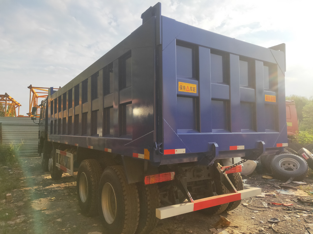 Sinotruk HOWO 371 8*4 Dump truck - Самоскид вантажівка: фото 3 Sinotruk HOWO 371 8*4 Dump truck - Самоскид вантажівка: фото 3