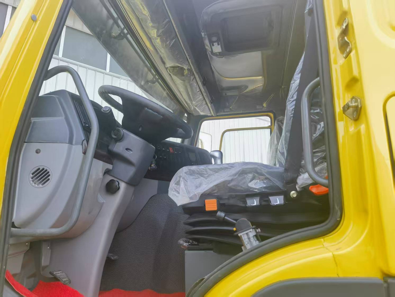 Sinotruk HOWO 371 Dump truck - Самоскид вантажівка: фото 5 Sinotruk HOWO 371 Dump truck - Самоскид вантажівка: фото 5