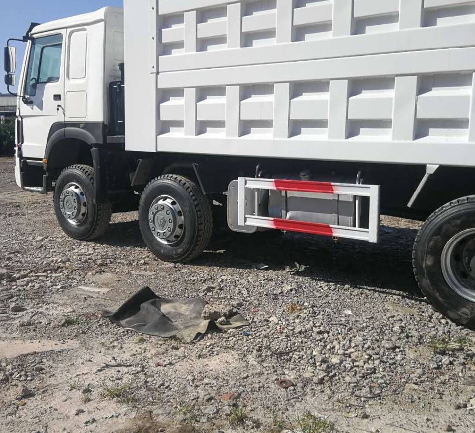 Sinotruk Howo - Самоскид вантажівка: фото 4 Sinotruk Howo - Самоскид вантажівка: фото 4