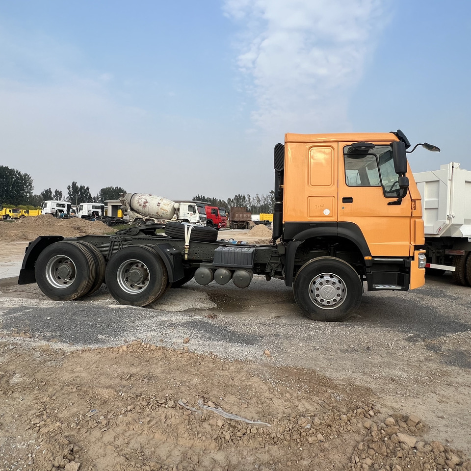 Sinotruk HOWO 371 Tractor - Тягач: фото 4 Sinotruk HOWO 371 Tractor - Тягач: фото 4