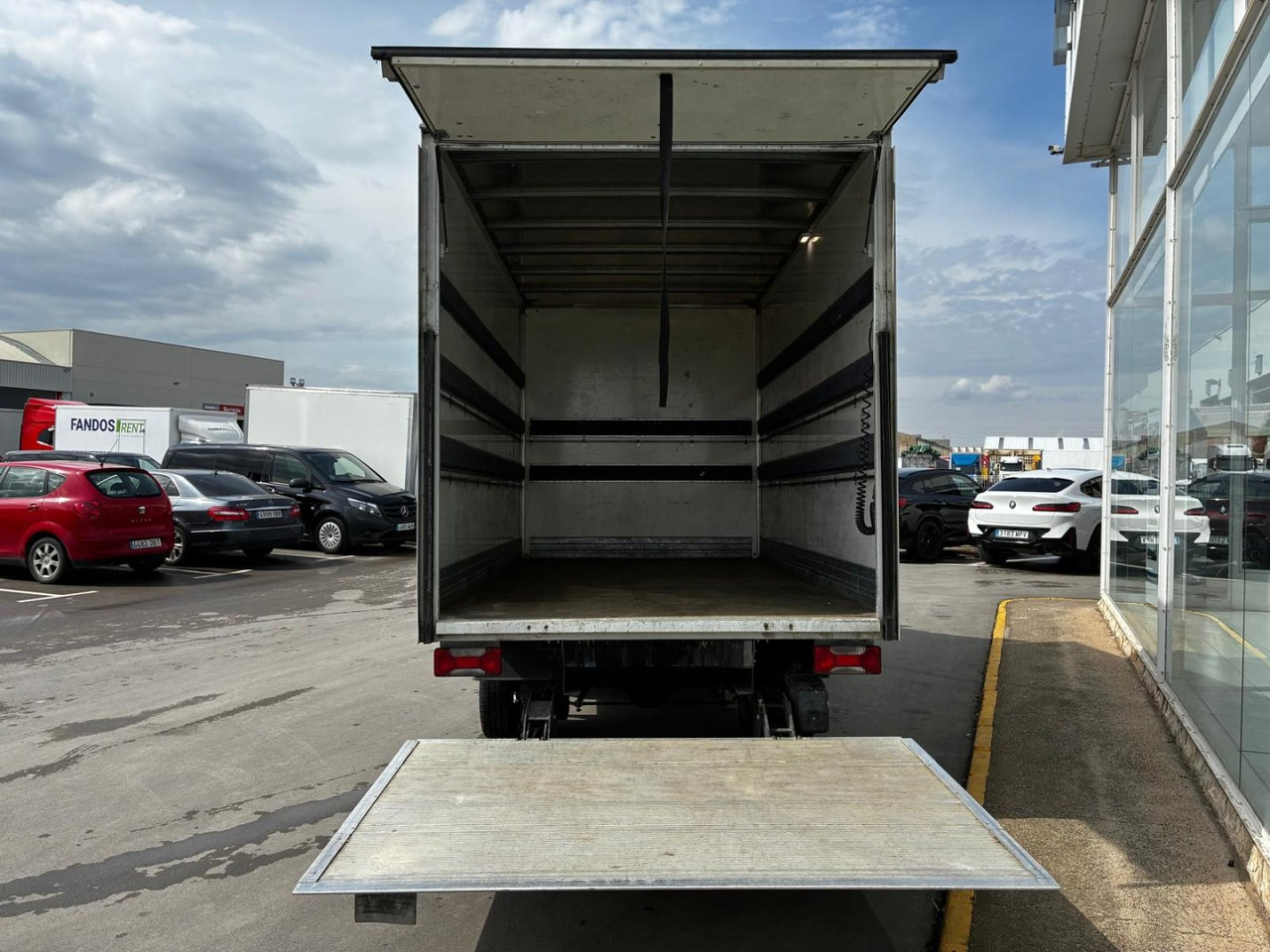 Caja cerrada IVECO 35C16 20m3 - Фургон з закритим кузовом: фото 5 Caja cerrada IVECO 35C16 20m3 - Фургон з закритим кузовом: фото 5