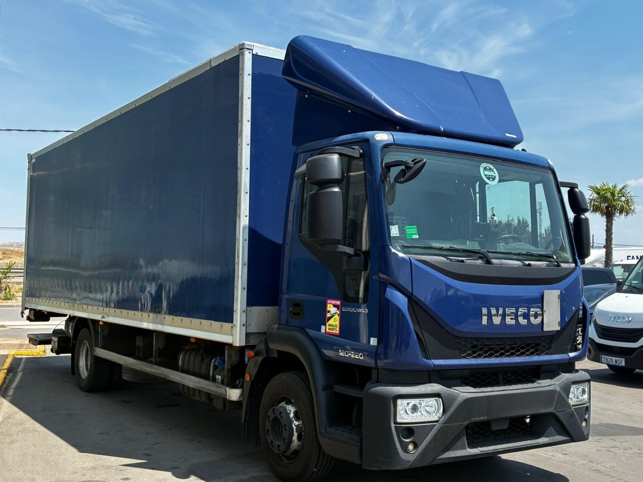 Caja cerrada IVECO Eurocargo ML 120 E22 - Вантажівка з закритим кузовом: фото 3 Caja cerrada IVECO Eurocargo ML 120 E22 - Вантажівка з закритим кузовом: фото 3