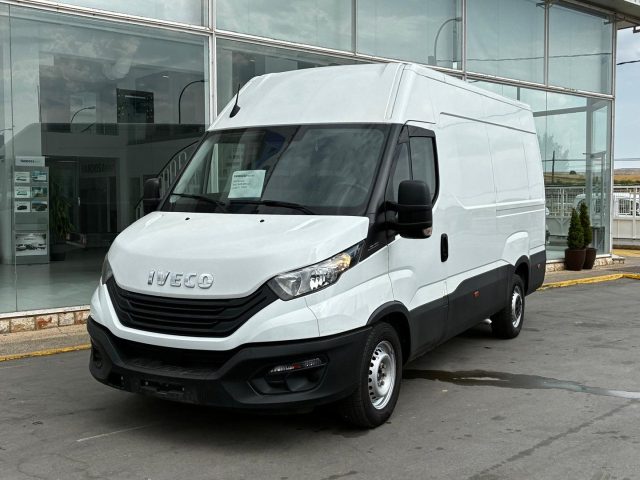 Furgón IVECO 35S14 12m3 - Суцільнометалевий фургон: фото 1 Furgón IVECO 35S14 12m3 - Суцільнометалевий фургон: фото 1