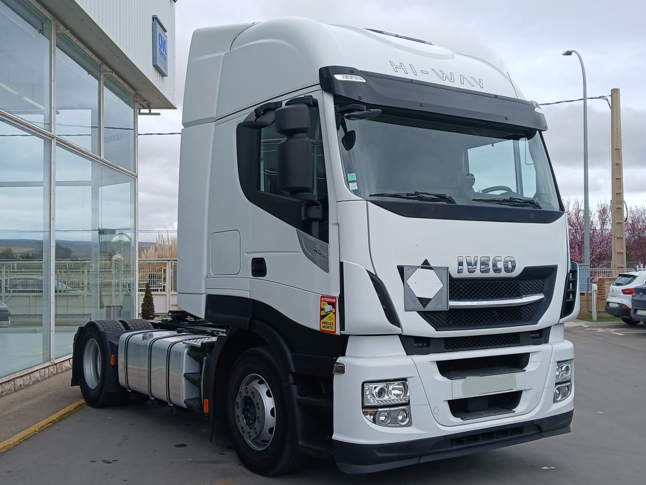 Cabeza Tractora IVECO 480 AUTOMATICO CON INTARDER - Тягач: фото 3 Cabeza Tractora IVECO 480 AUTOMATICO CON INTARDER - Тягач: фото 3