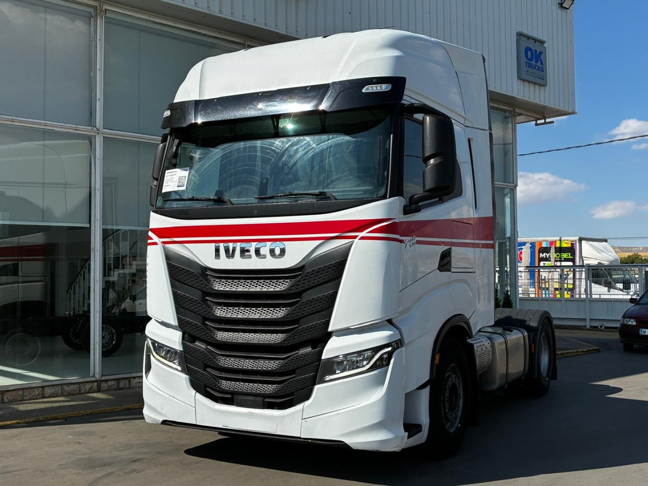 Cabeza Tractora IVECO 510 AUTOMATICO INTARDER - Тягач: фото 1 Cabeza Tractora IVECO 510 AUTOMATICO INTARDER - Тягач: фото 1