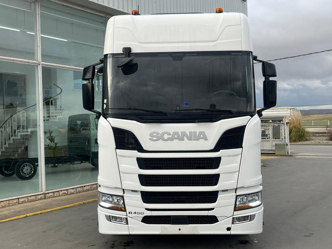 Cabeza Tractora Scania R450 AUTOMATICO-INTARDER - Тягач: фото 2 Cabeza Tractora Scania R450 AUTOMATICO-INTARDER - Тягач: фото 2