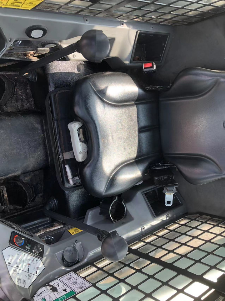 BOBCAT S550 - Міні-навантажувач: фото 5 BOBCAT S550 - Міні-навантажувач: фото 5