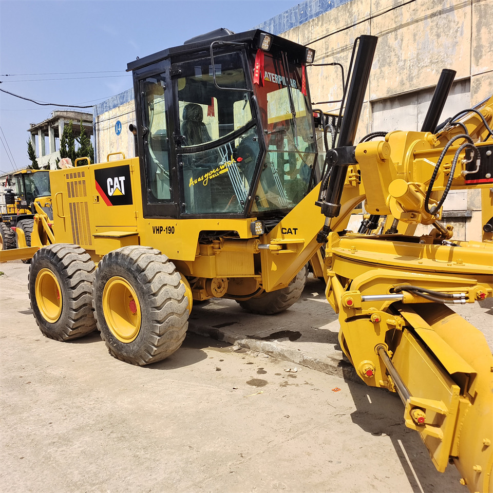 CAT 140H CATERPILLAR 140K 140G - Грейдер: фото 1 CAT 140H CATERPILLAR 140K 140G - Грейдер: фото 1