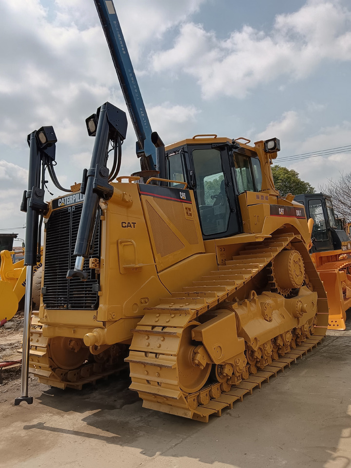 CAT D8T D8R - Бульдозер: фото 2 CAT D8T D8R - Бульдозер: фото 2