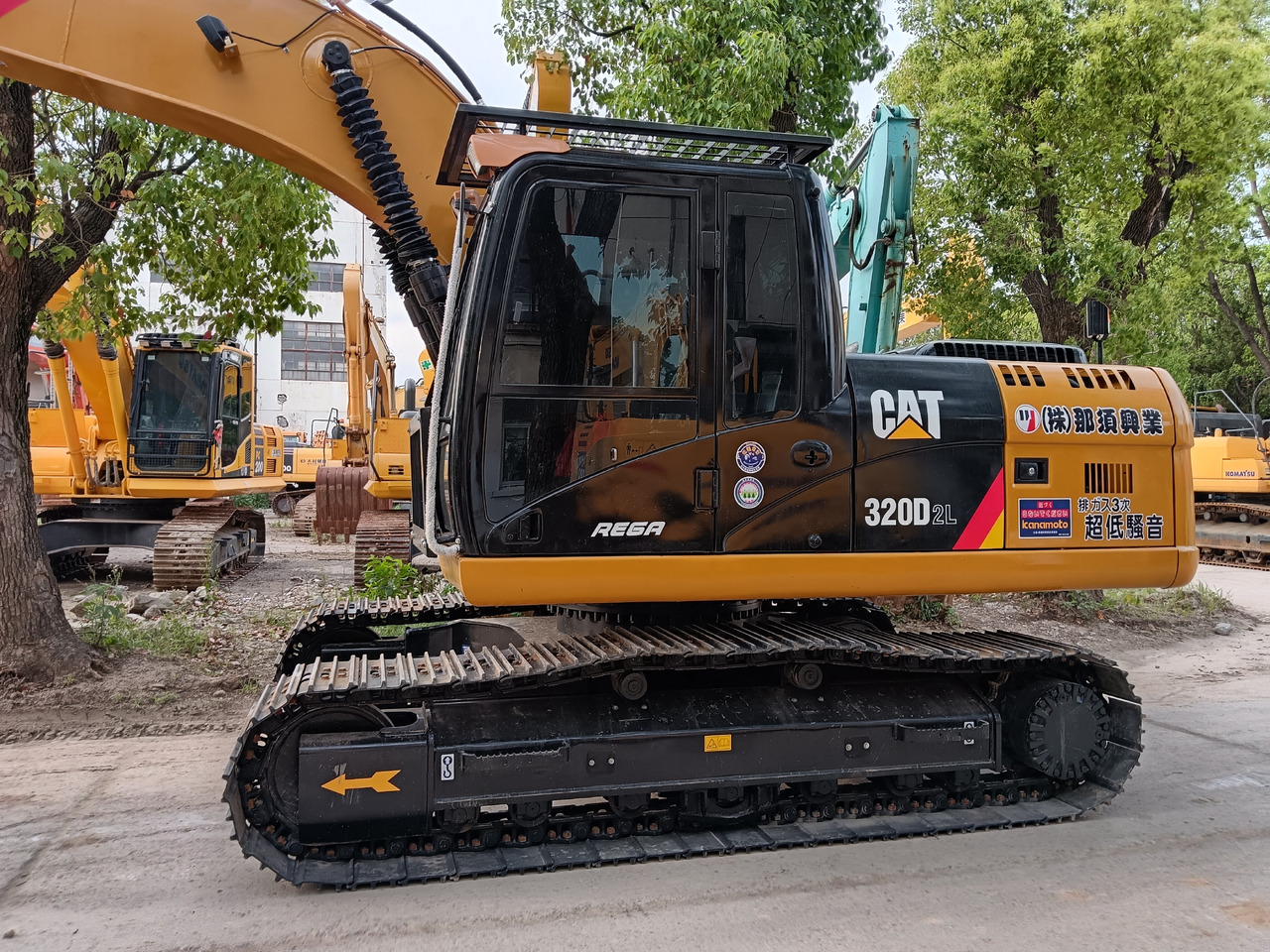 CATERPILLAR 320D2 CAT 320 D 2 L 336D2L 330D - Гусеничний екскаватор: фото 1 CATERPILLAR 320D2 CAT 320 D 2 L 336D2L 330D - Гусеничний екскаватор: фото 1