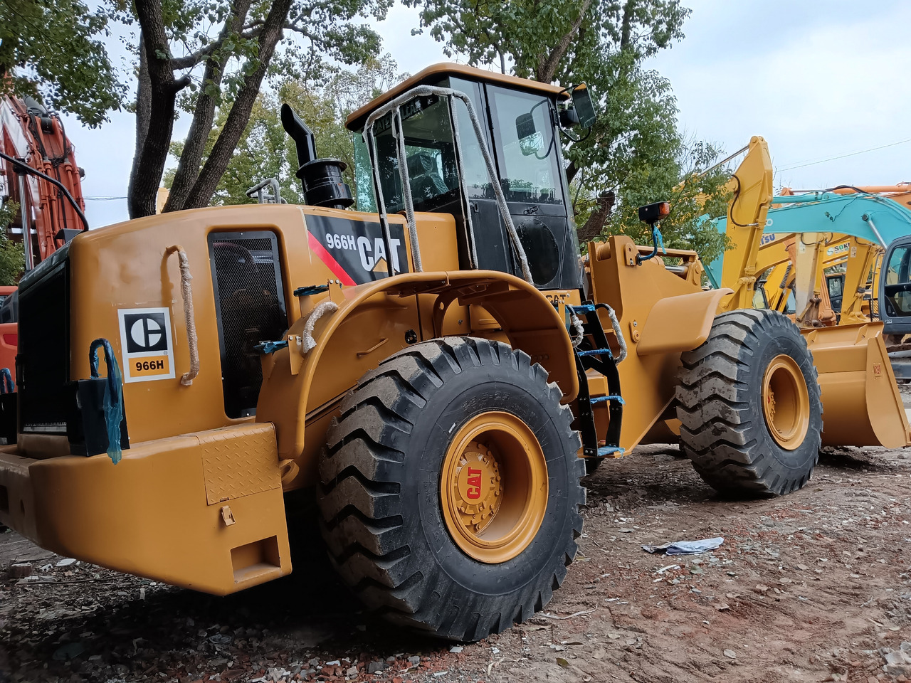 CATERPILLAR 966H CAT - Колісний навантажувач: фото 3 CATERPILLAR 966H CAT - Колісний навантажувач: фото 3