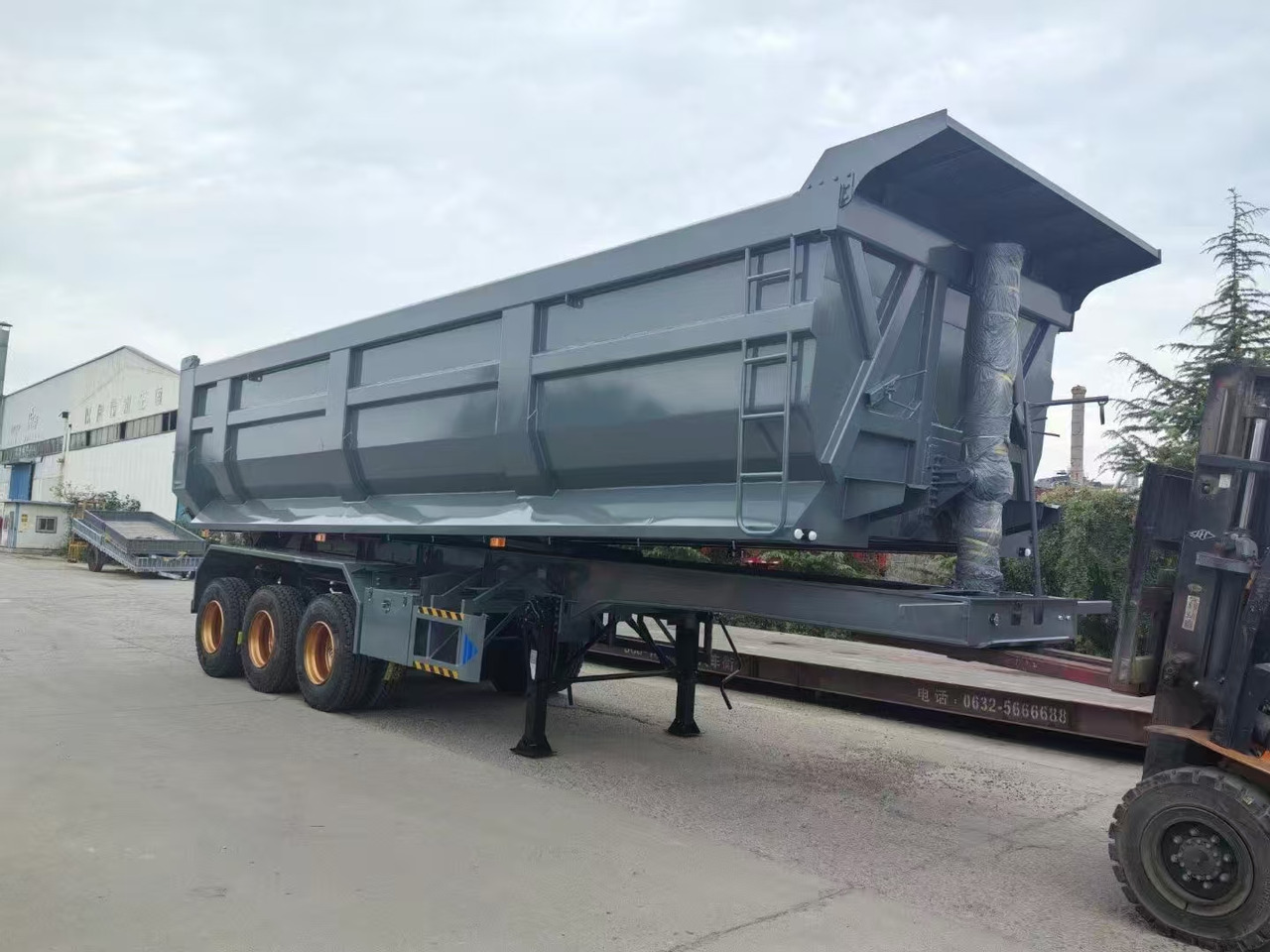 Customizable tipper semi trailers available - Напівпричіп цистерна: фото 5 Customizable tipper semi trailers available - Напівпричіп цистерна: фото 5