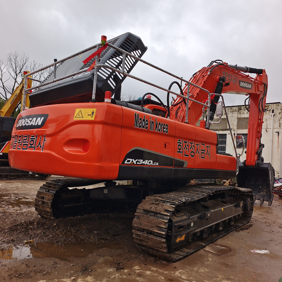 Гусеничний екскаватор DOOSAN dx340lca DX340LC-9C: фото 1