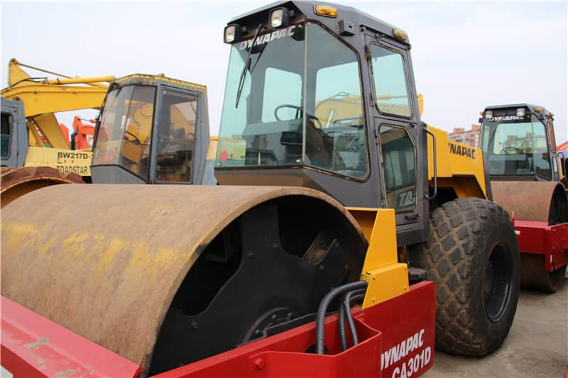 DYNAPAC CA301D - Дорожній каток: фото 5 DYNAPAC CA301D - Дорожній каток: фото 5