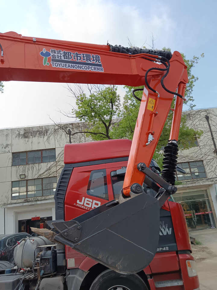 HITACHI ZX70 - Міні-екскаватор: фото 4 HITACHI ZX70 - Міні-екскаватор: фото 4