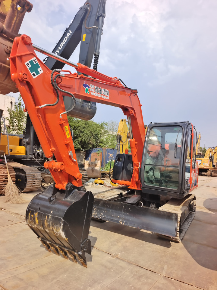 HITACHI ZX70 ZAXIS 70 - Міні-екскаватор: фото 4 HITACHI ZX70 ZAXIS 70 - Міні-екскаватор: фото 4