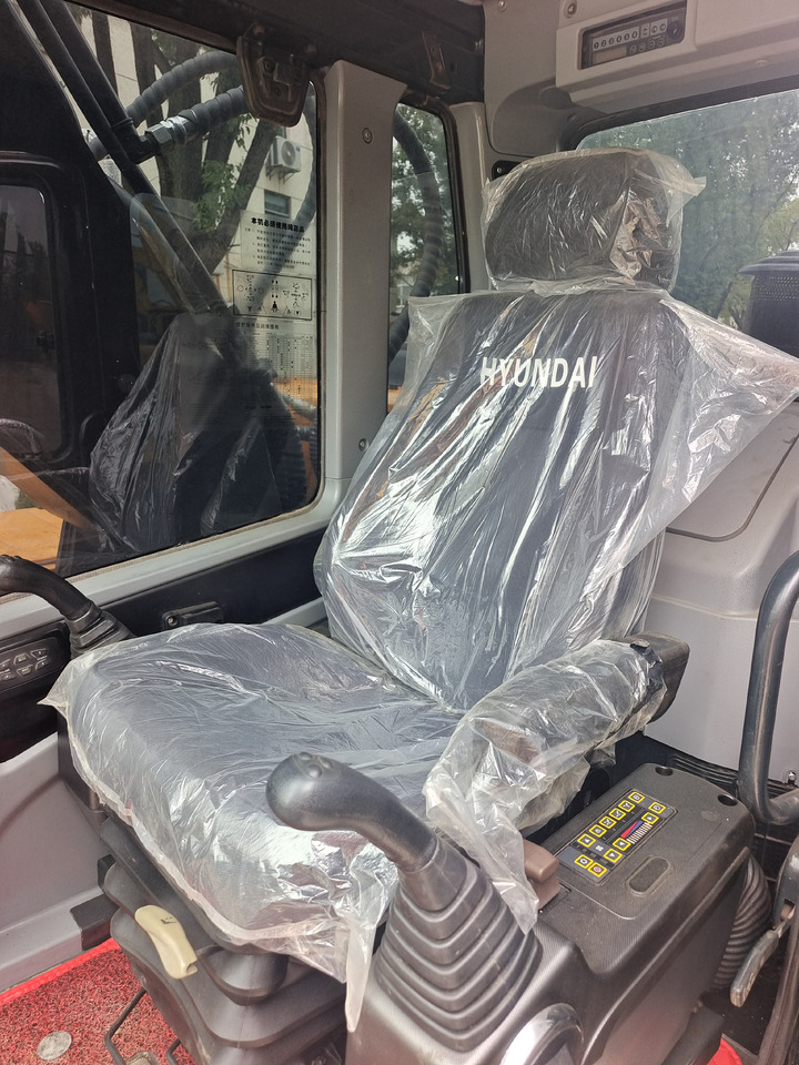 HYUNDAI 220-9S - Гусеничний екскаватор: фото 3 HYUNDAI 220-9S - Гусеничний екскаватор: фото 3