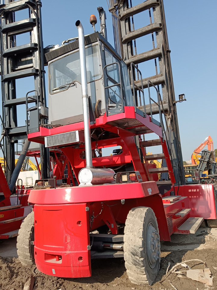 KALMAR DCE90 - Річстакер: фото 2 KALMAR DCE90 - Річстакер: фото 2