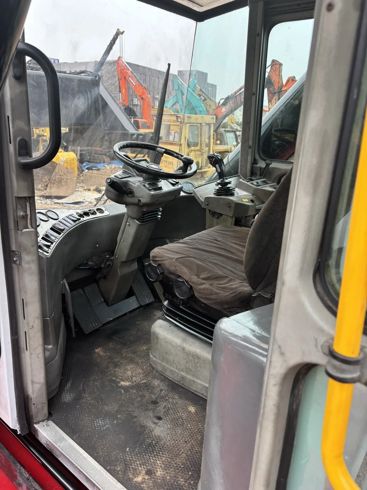 KALMAR DRS4527-S5 DRF450 DRD450 DRT450 - Навантажувач контейнерний: фото 5 KALMAR DRS4527-S5 DRF450 DRD450 DRT450 - Навантажувач контейнерний: фото 5