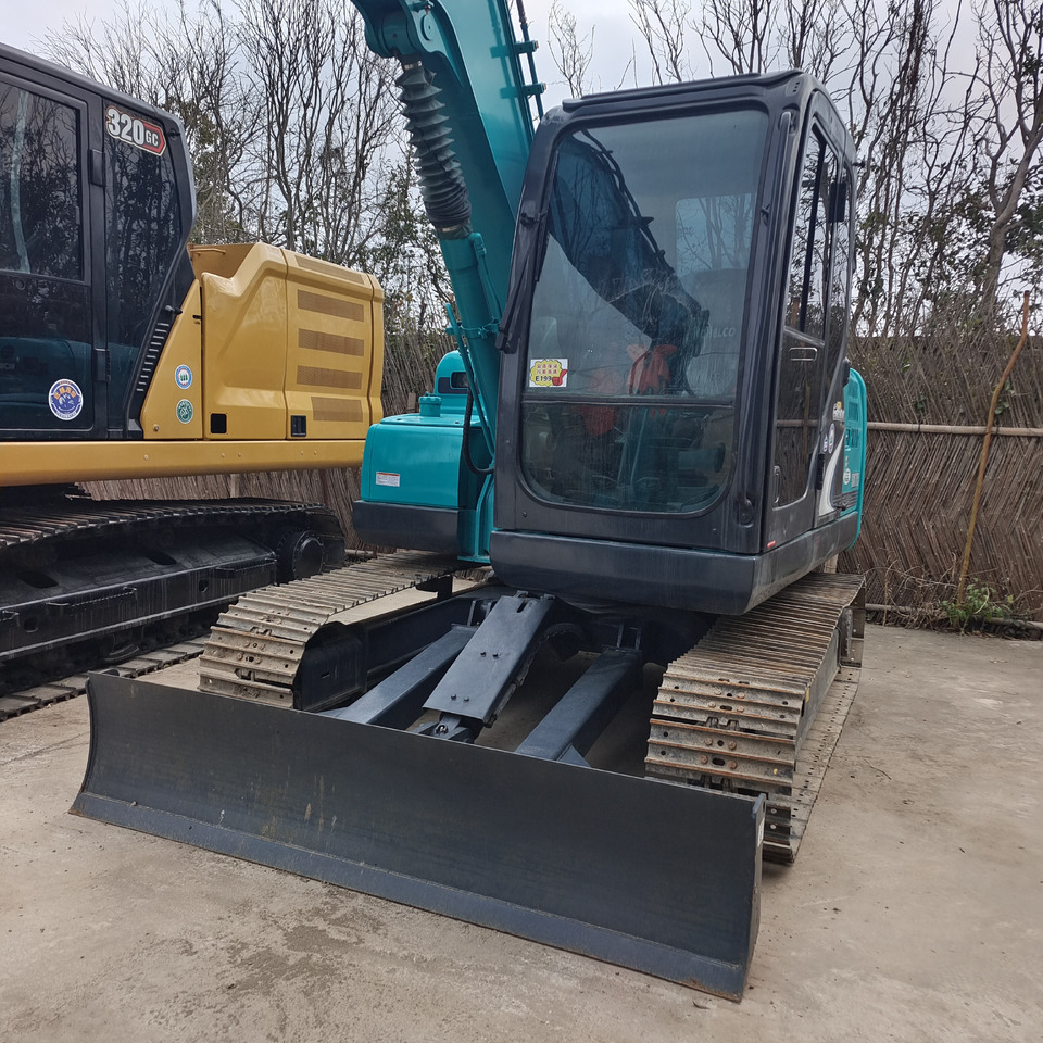 KOBELCO SK75 - Міні-екскаватор: фото 4 KOBELCO SK75 - Міні-екскаватор: фото 4