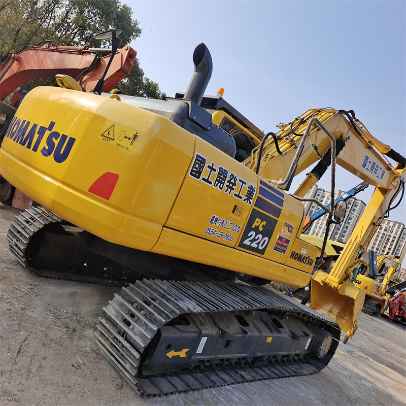 KOMATSU PC 220-8 N1 - Гусеничний екскаватор: фото 1 KOMATSU PC 220-8 N1 - Гусеничний екскаватор: фото 1