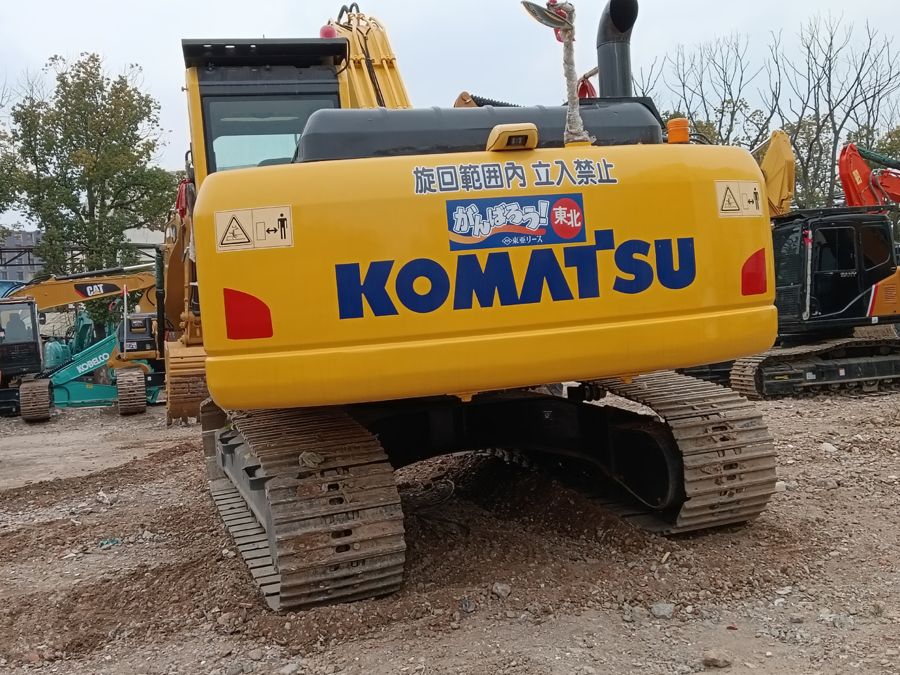 KOMATSU PC200-8N1 - Гусеничний екскаватор: фото 4 KOMATSU PC200-8N1 - Гусеничний екскаватор: фото 4