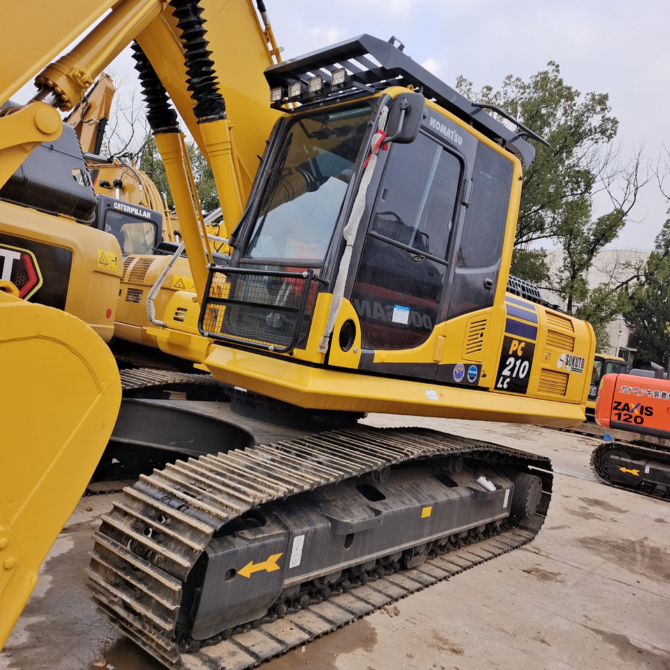 KOMATSU PC210LC - 8 - Гусеничний екскаватор: фото 1 KOMATSU PC210LC - 8 - Гусеничний екскаватор: фото 1