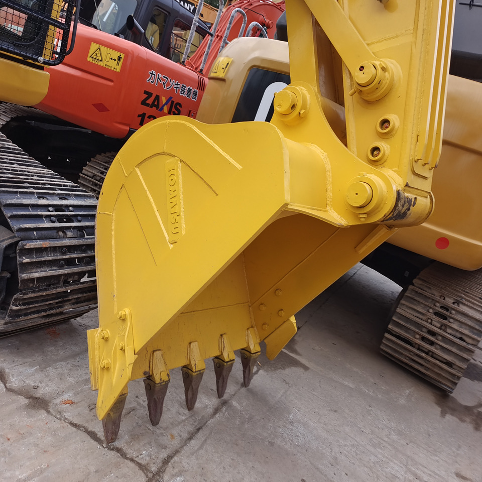 KOMATSU PC210LC - 8 - Гусеничний екскаватор: фото 4 KOMATSU PC210LC - 8 - Гусеничний екскаватор: фото 4