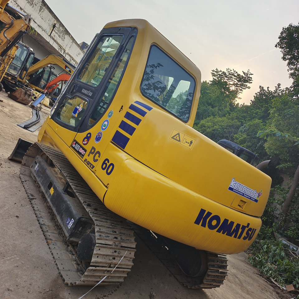 KOMATSU PC60 - Міні-екскаватор: фото 5 KOMATSU PC60 - Міні-екскаватор: фото 5