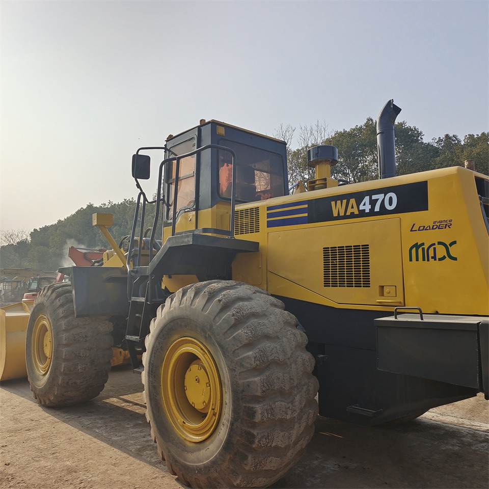 KOMATSU WA470-3 - Колісний навантажувач: фото 2 KOMATSU WA470-3 - Колісний навантажувач: фото 2