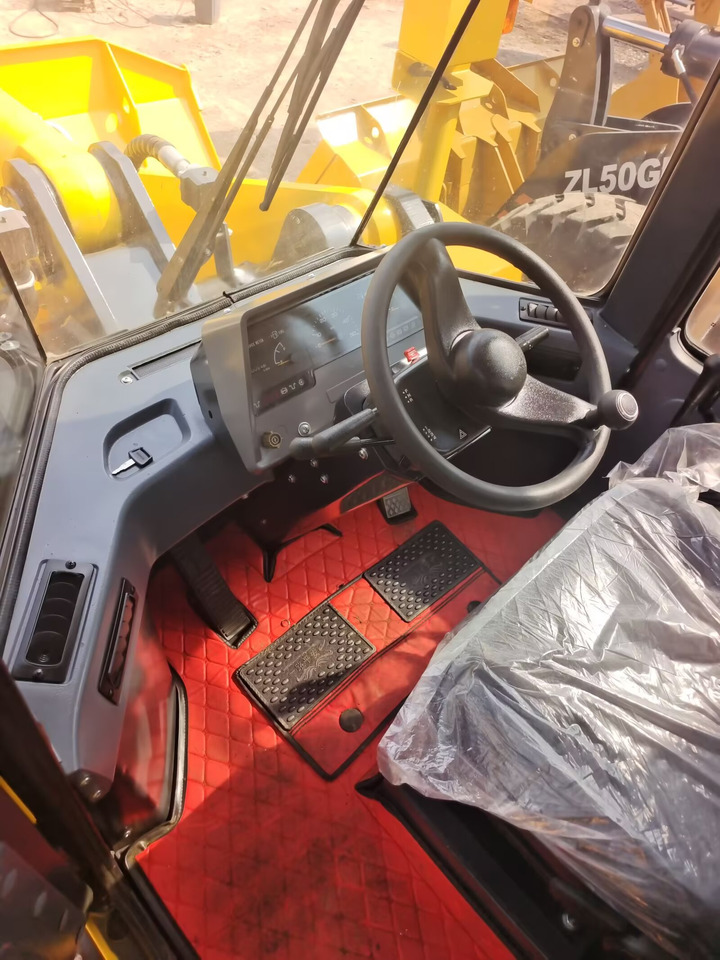 KOMATSU WA470 - Колісний навантажувач: фото 5 KOMATSU WA470 - Колісний навантажувач: фото 5