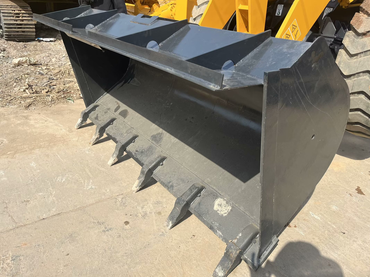 LIUGONG 835 - Колісний навантажувач: фото 4 LIUGONG 835 - Колісний навантажувач: фото 4