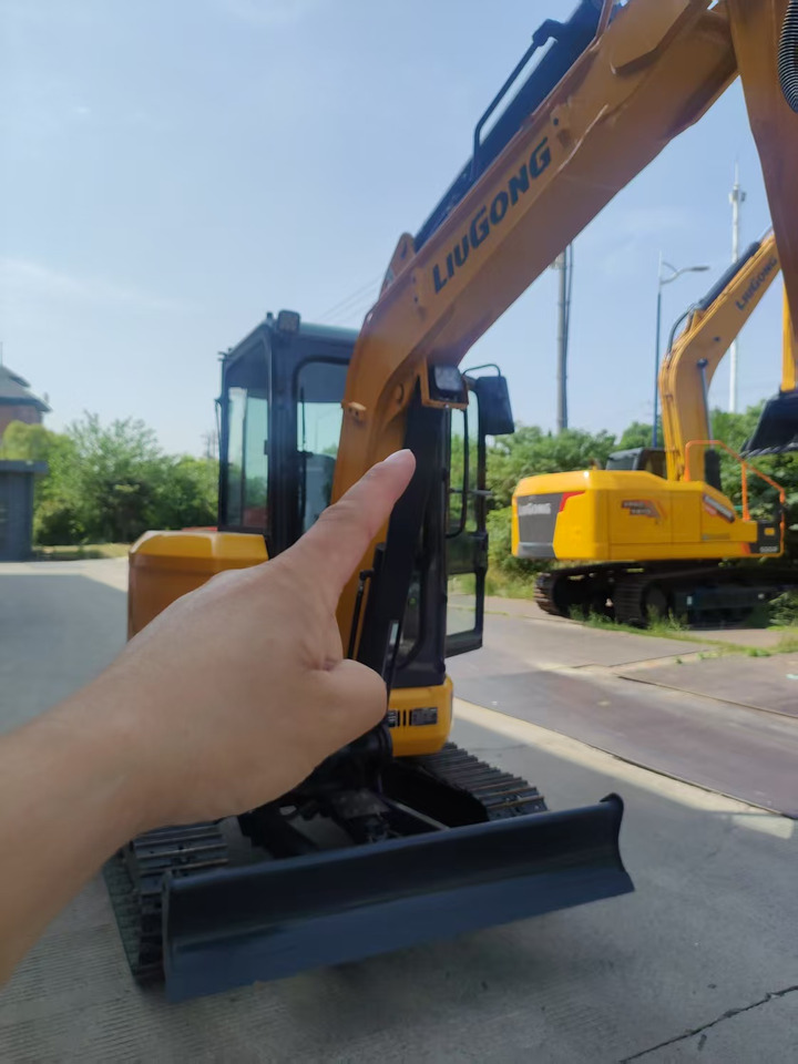 LIUGONG 9035F ZTSG4 BRAND NEW 3.8 TON 3 TON 4 TON MINI DIGGER - Міні-екскаватор: фото 5 LIUGONG 9035F ZTSG4 BRAND NEW 3.8 TON 3 TON 4 TON MINI DIGGER - Міні-екскаватор: фото 5