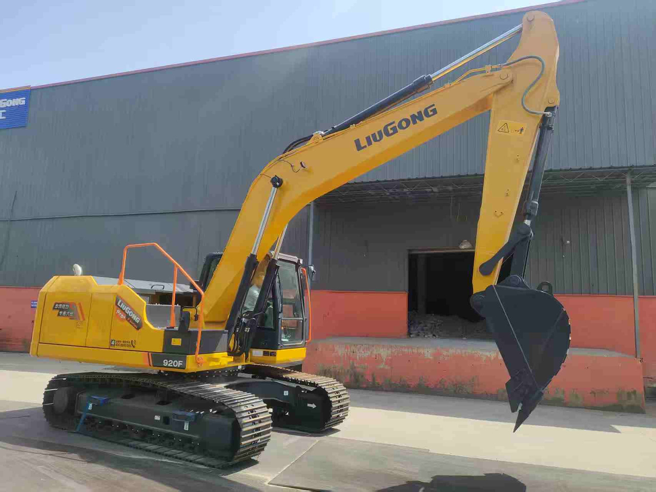 LIUGONG 920FG4 100% Brand New 21.5 TON 20 TON - Гусеничний екскаватор: фото 3 LIUGONG 920FG4 100% Brand New 21.5 TON 20 TON - Гусеничний екскаватор: фото 3