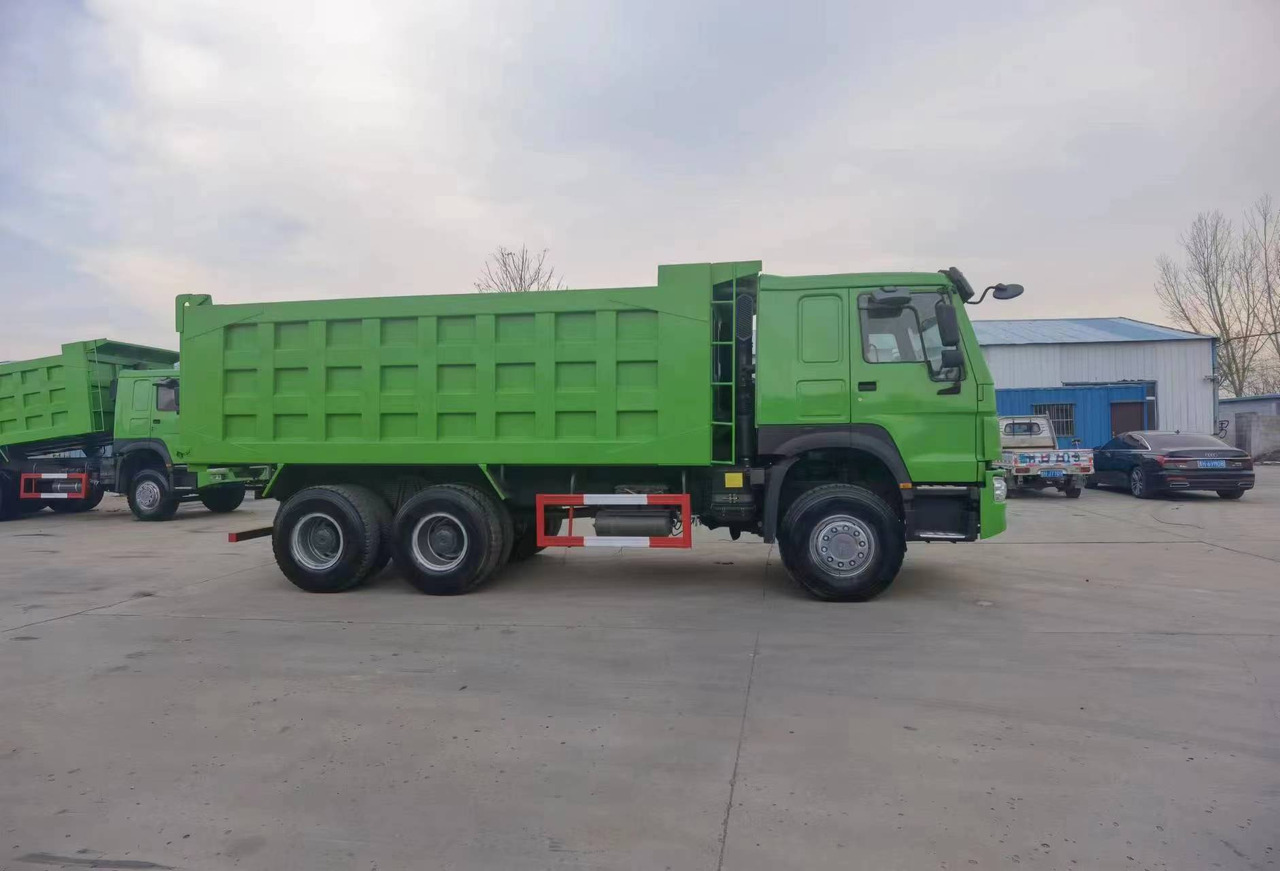SINOTRUK HOWO 371 375 380 400 420 6*4 DUMP TRUCK - Самоскид вантажівка: фото 4 SINOTRUK HOWO 371 375 380 400 420 6*4 DUMP TRUCK - Самоскид вантажівка: фото 4