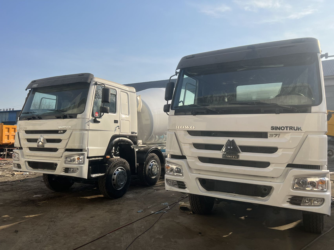 SINOTRUK HOWO 371 8X4 16 Cubic Meter SINOTRUK Howo Concrete Mixer Truck - Бетономішалкa: фото 3 SINOTRUK HOWO 371 8X4 16 Cubic Meter SINOTRUK Howo Concrete Mixer Truck - Бетономішалкa: фото 3