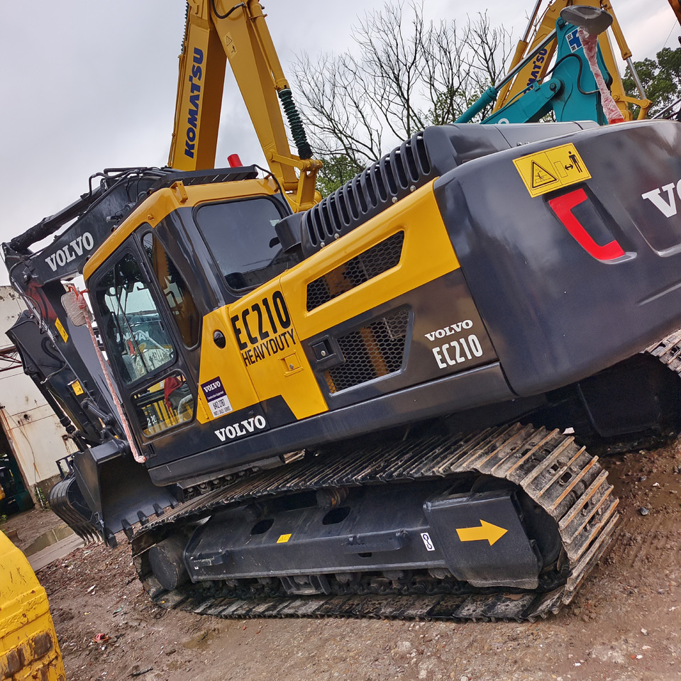VOLVO EC210 EC 210B EC210D - Гусеничний екскаватор: фото 1 VOLVO EC210 EC 210B EC210D - Гусеничний екскаватор: фото 1