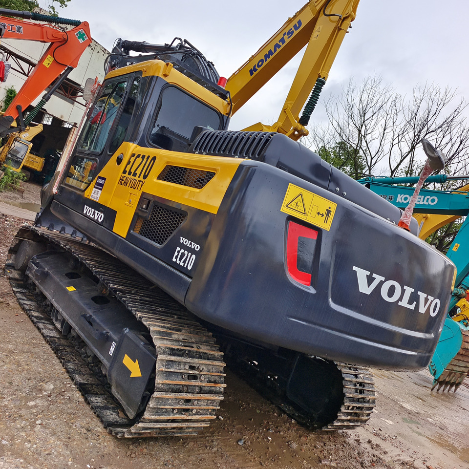 VOLVO EC210 EC 210B EC210D - Гусеничний екскаватор: фото 3 VOLVO EC210 EC 210B EC210D - Гусеничний екскаватор: фото 3