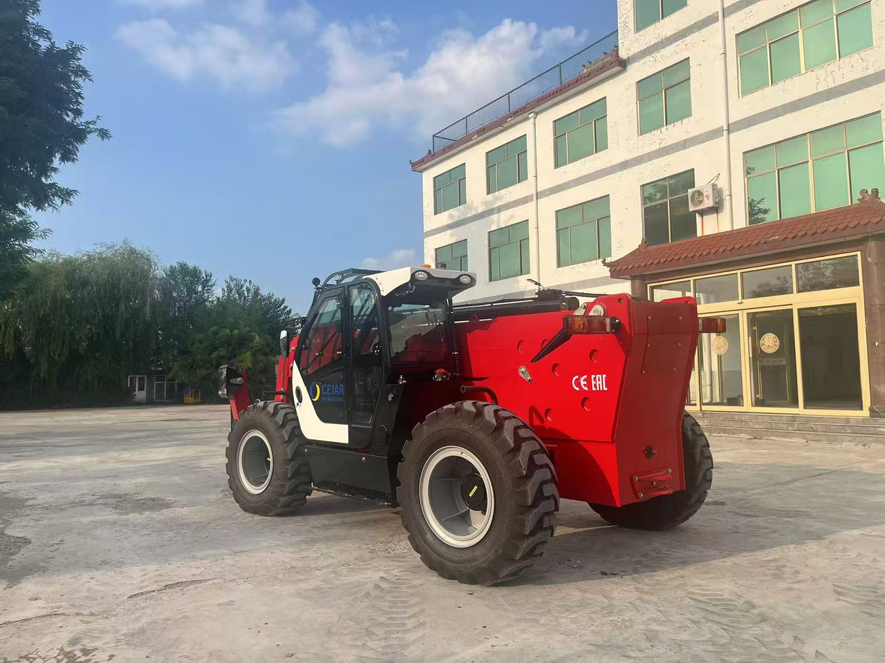 XCMG 9 METER BRAND NEW - Навантажувач телескопічний: фото 3 XCMG 9 METER BRAND NEW - Навантажувач телескопічний: фото 3