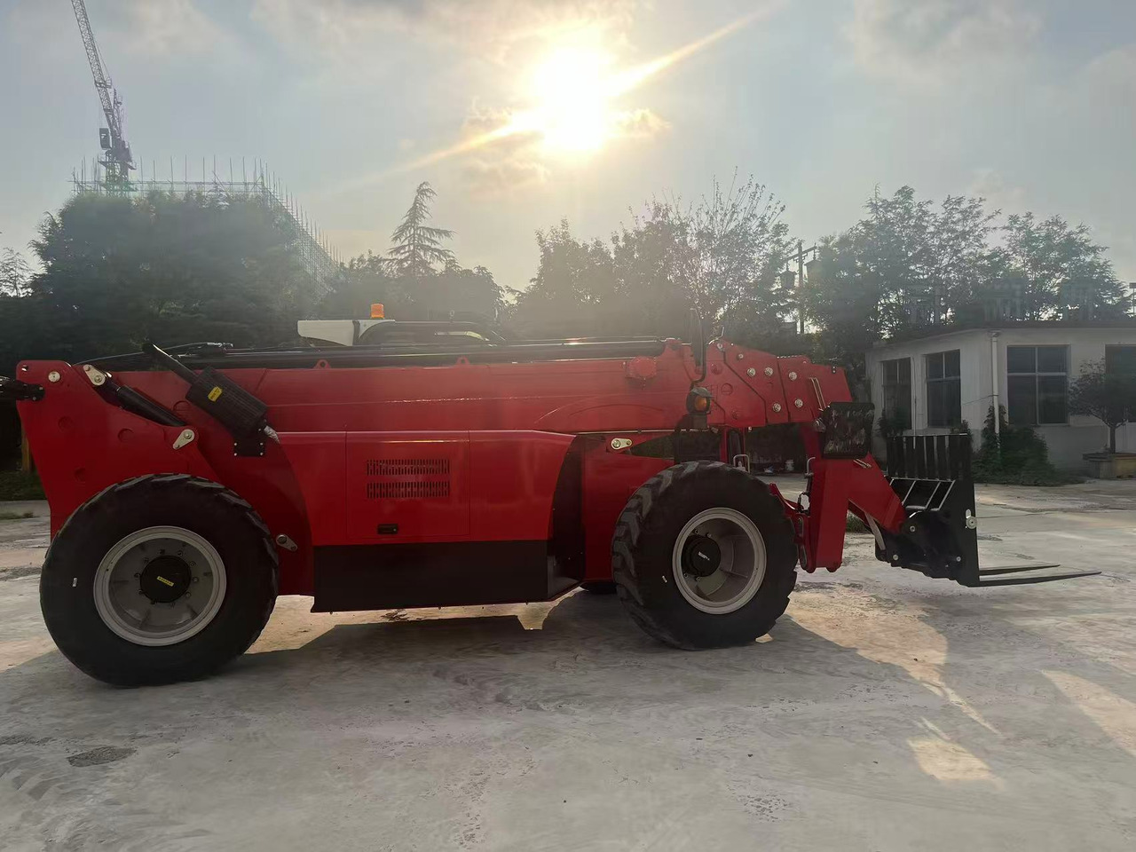 XCMG 9 METER BRAND NEW - Навантажувач телескопічний: фото 4 XCMG 9 METER BRAND NEW - Навантажувач телескопічний: фото 4