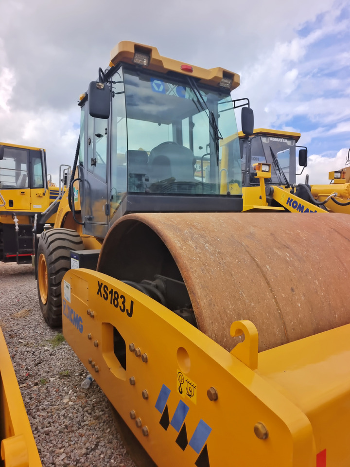 XCMG XS183J - Дорожній каток: фото 5 XCMG XS183J - Дорожній каток: фото 5