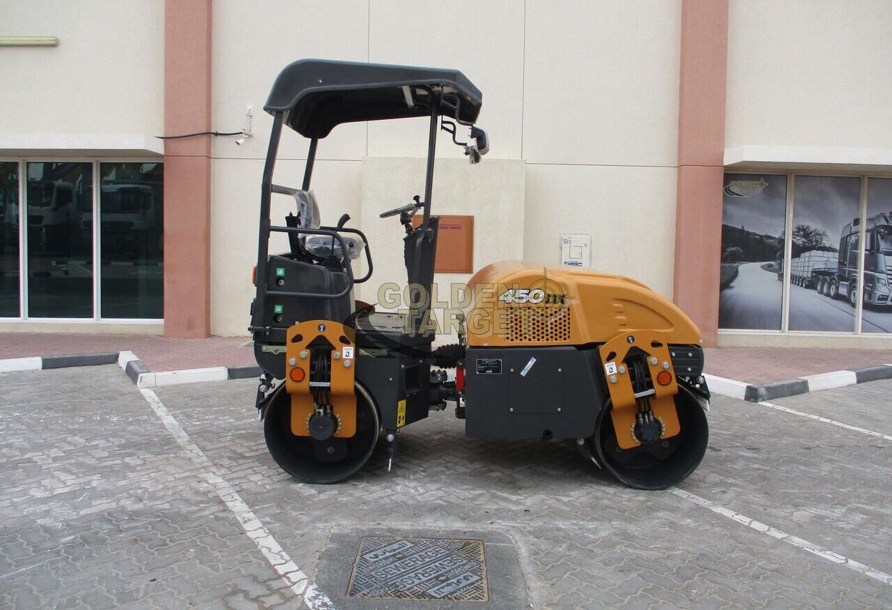 Case 450DX Roller - Дорожній каток: фото 4 Case 450DX Roller - Дорожній каток: фото 4