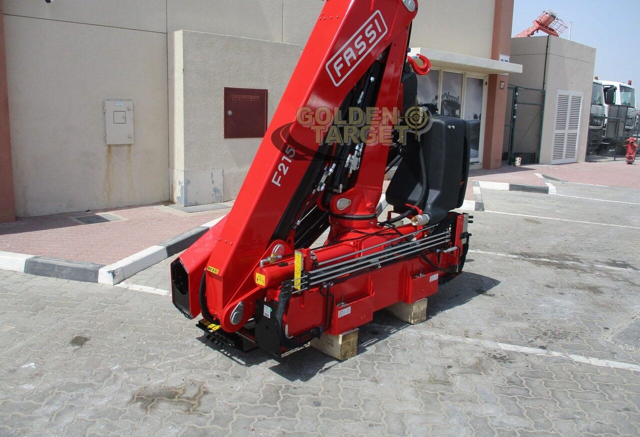 Кран-маніпулятор в категорії Вантажівки Fassi F215A.0.23 Loader Crane: фото 1