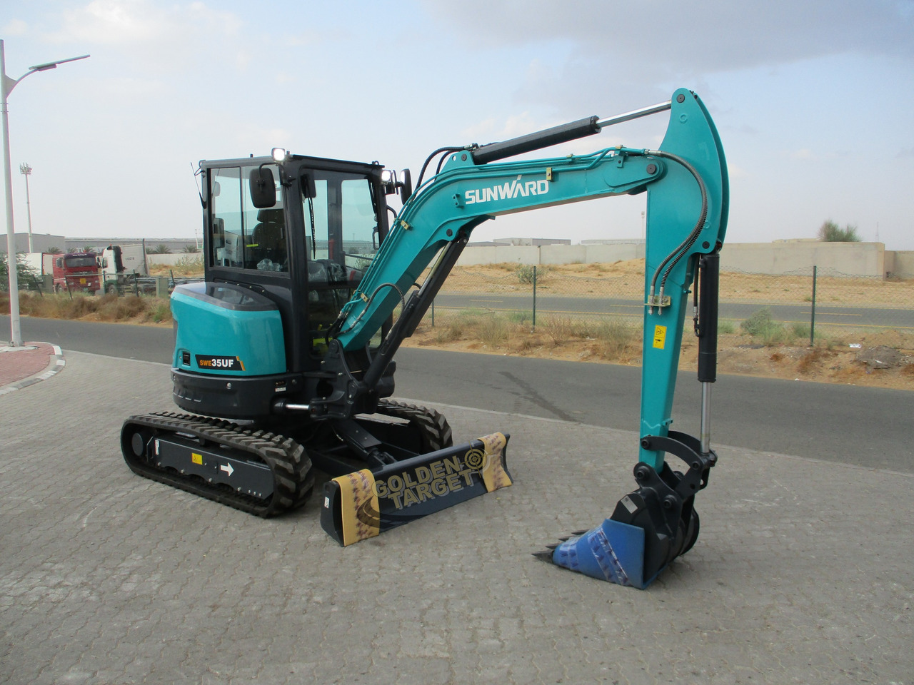 SUNWARD SWE35UF Mini Hydraulic Excavator - Міні-екскаватор: фото 1 SUNWARD SWE35UF Mini Hydraulic Excavator - Міні-екскаватор: фото 1