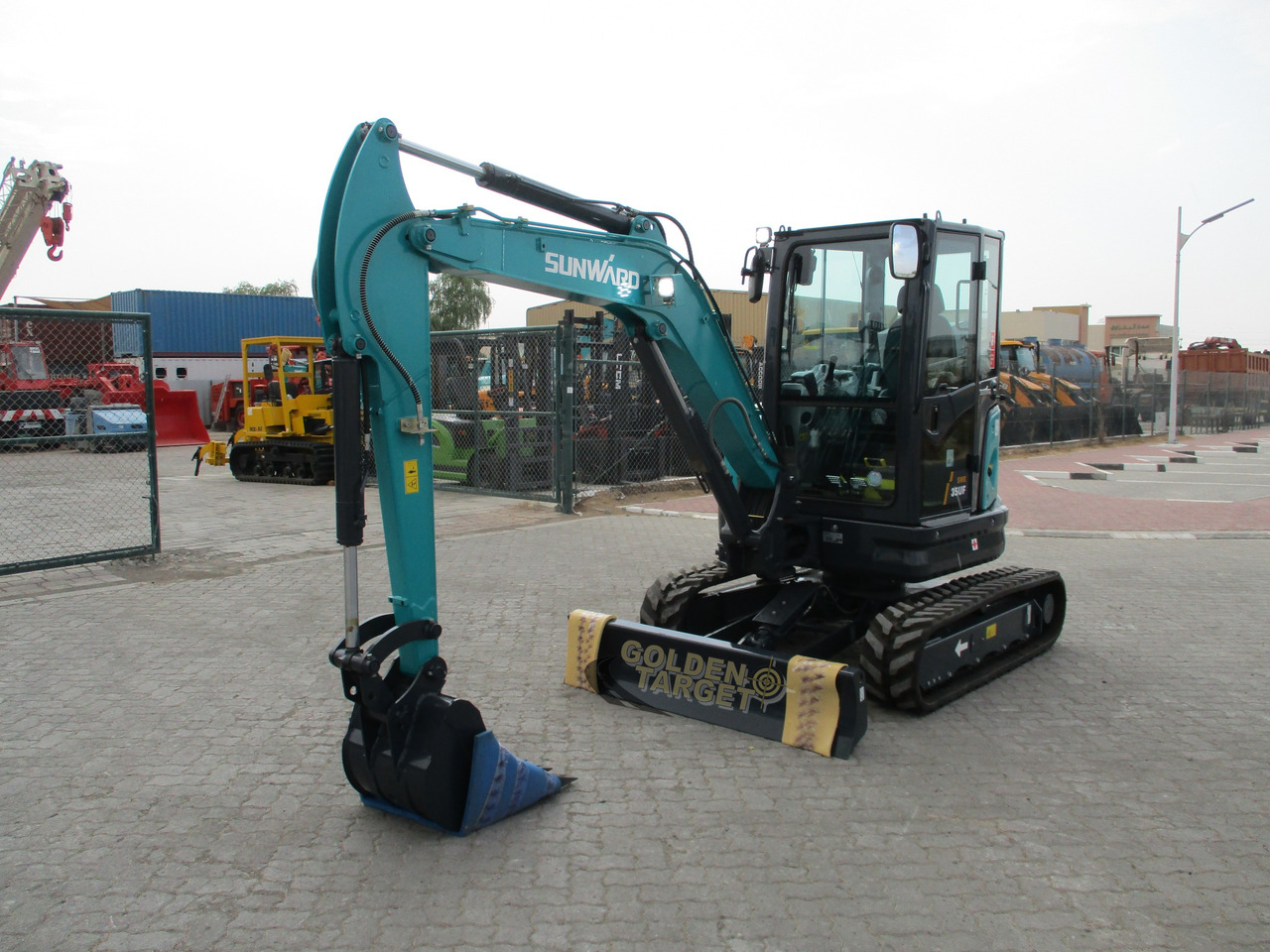 SUNWARD SWE35UF Mini Hydraulic Excavator - Міні-екскаватор: фото 2 SUNWARD SWE35UF Mini Hydraulic Excavator - Міні-екскаватор: фото 2