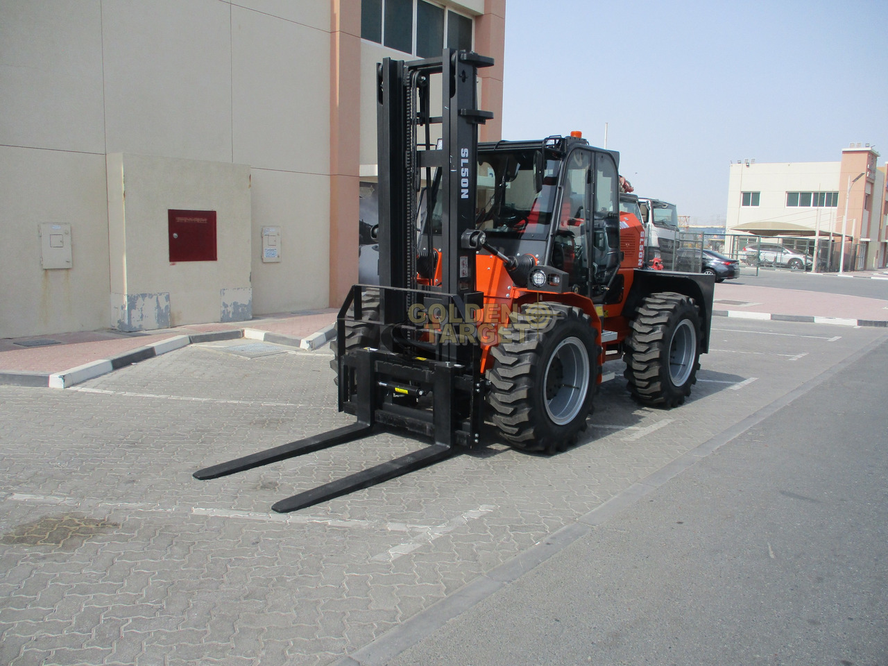 Solution SL50N Rough Terrain Forklift - Дизельний навантажувач: фото 2 Solution SL50N Rough Terrain Forklift - Дизельний навантажувач: фото 2