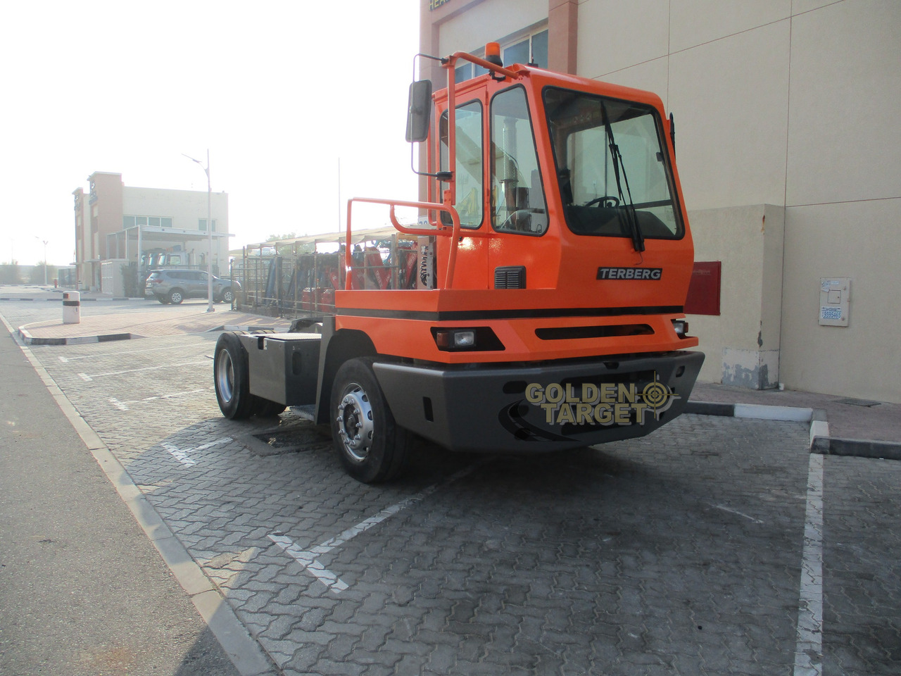 Terberg YT222 4x2 Terminal Truck - Термінальний трактор: фото 1 Terberg YT222 4x2 Terminal Truck - Термінальний трактор: фото 1