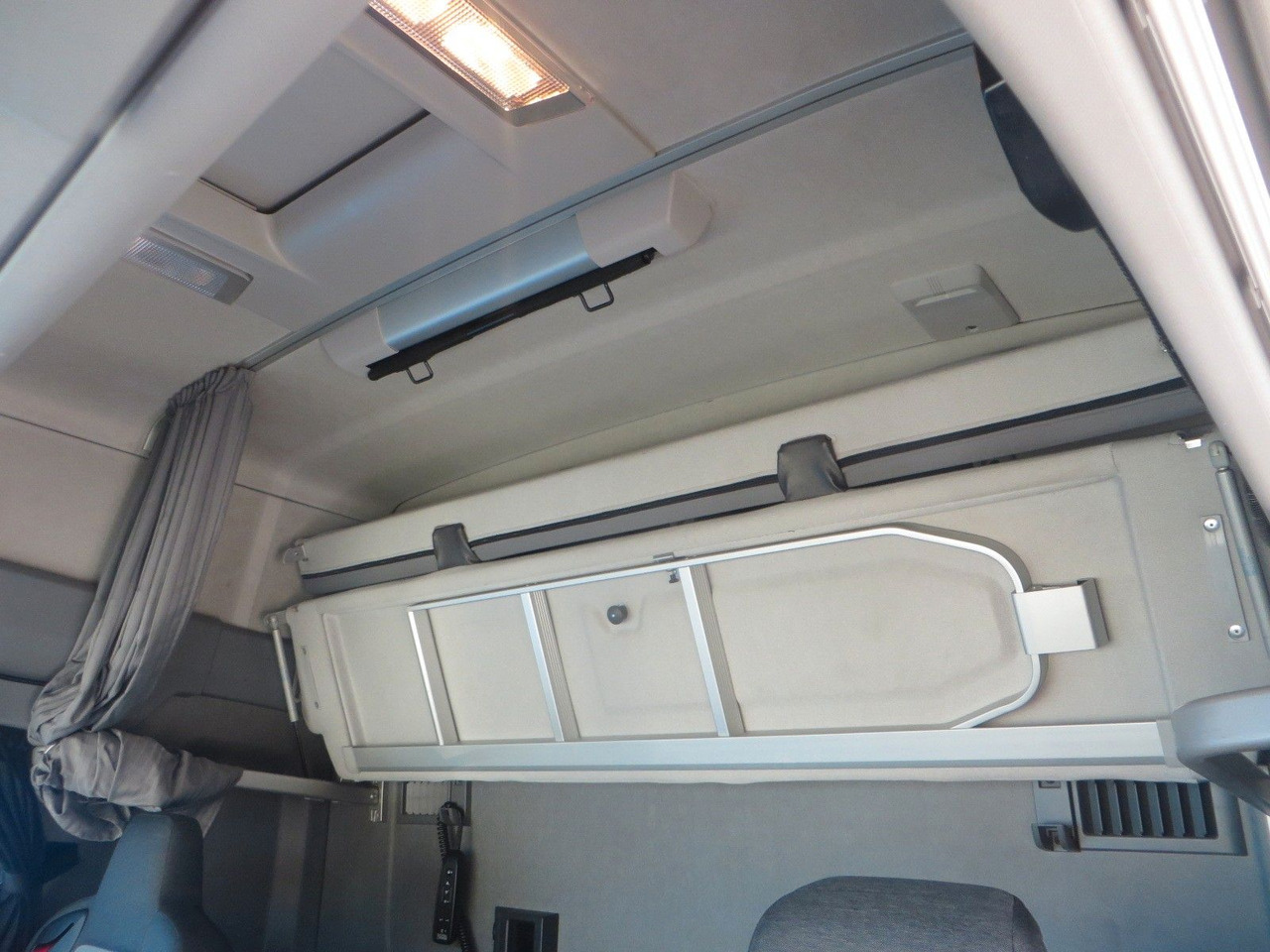 Тягач Renault T480 SC 4x2Tractor SELECTION: фото 14